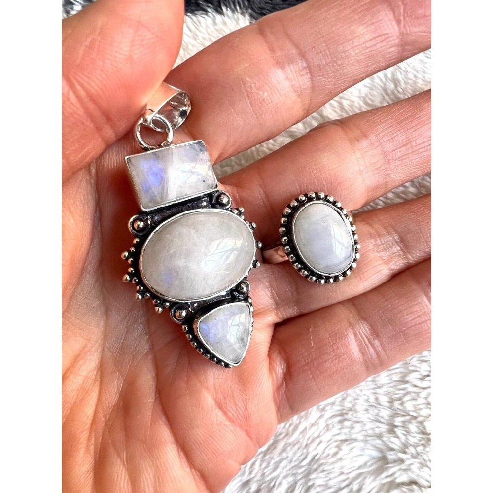 Rainbow Moonstone Necklace + Ring Set 🌙